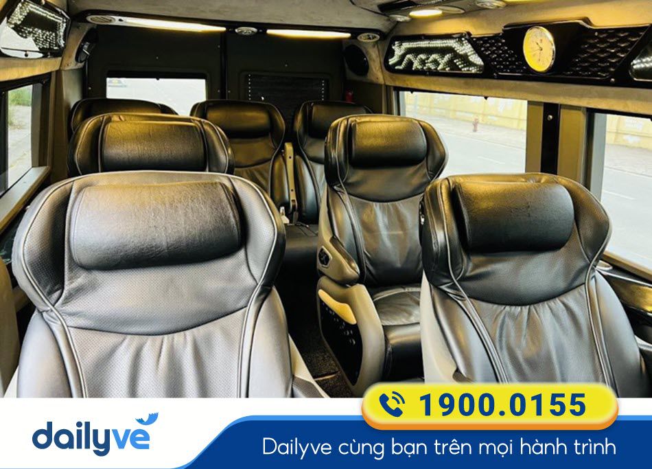 Nội thất xe ghế ngồi 16 chỗ của xe Vân Chính về Đồng Nai