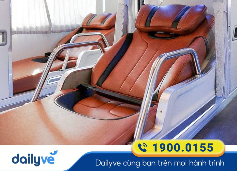 Dòng xe Limousine 34 phòng của xe Thiên Thiên Hương Sài Gòn về Tân Châu