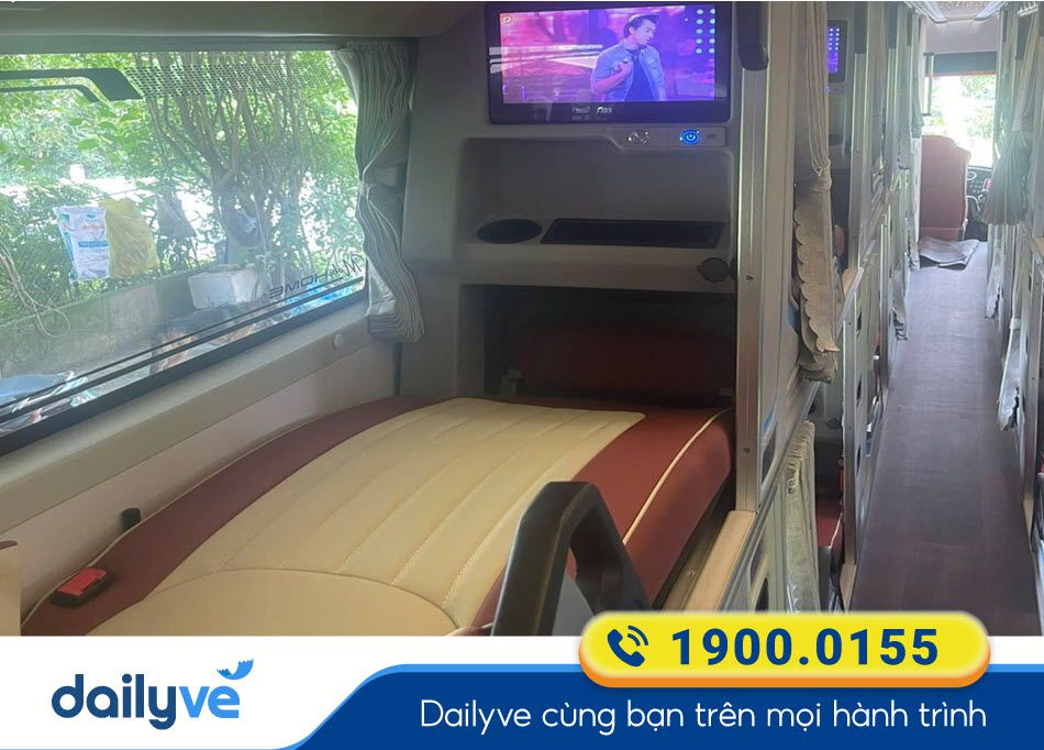 Tiện ích xe Limousine 34 phòng của xe khách Việt Hưng Hải Dương