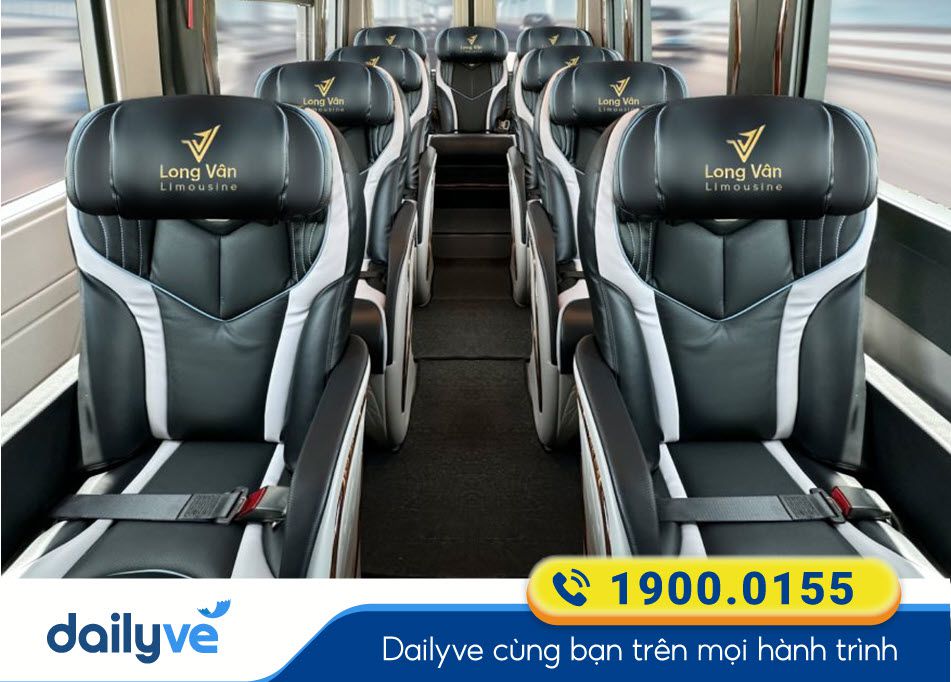 Tiện nghi xe Limousine 11 chỗ của nhà xe Long Vân Limousine đi Đà Lạt