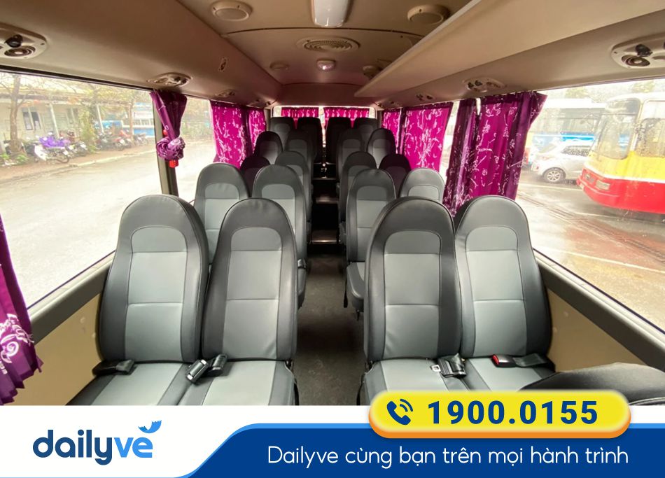 Nội thất xe ghế 28 chỗ của xe khách Minh Thư