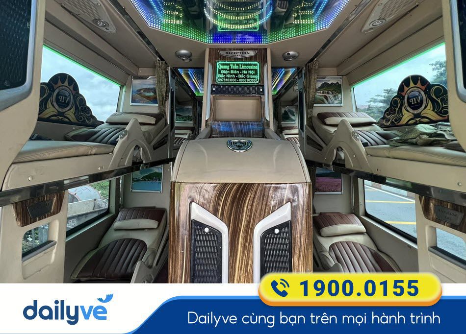 Tiện ích xe Limousine 34 phòng của nhà xe Quang Tuấn Điện Biên